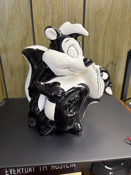 Vintage 1997 Pepe Le Pew & Penelope Ceramic Piggy Bank Figurine